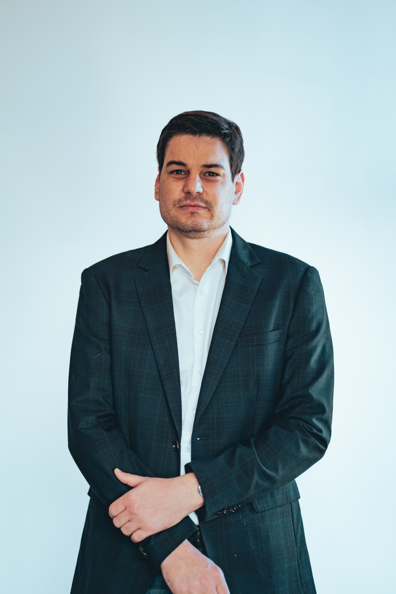Portrait de Fabrice de Jong, pédicure-podologue à Perpignan
